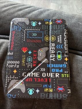 Retro Arcade Tablet Folio Case - Black Pixel Game Print